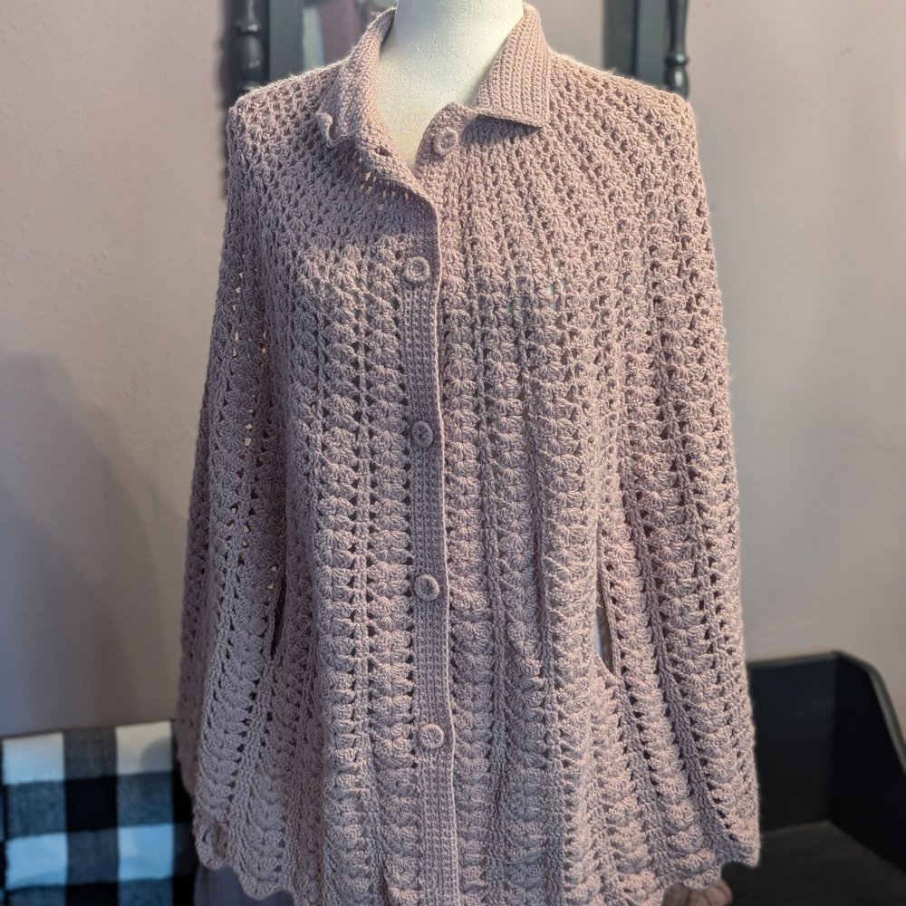Elegant Pink Knit Poncho